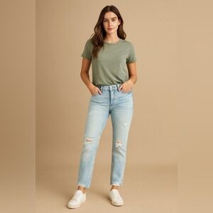 Zara Distressed Stonewash Jeans 32